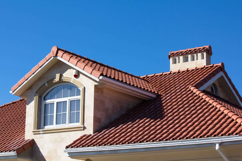 roof soft washing services in jupiter fl